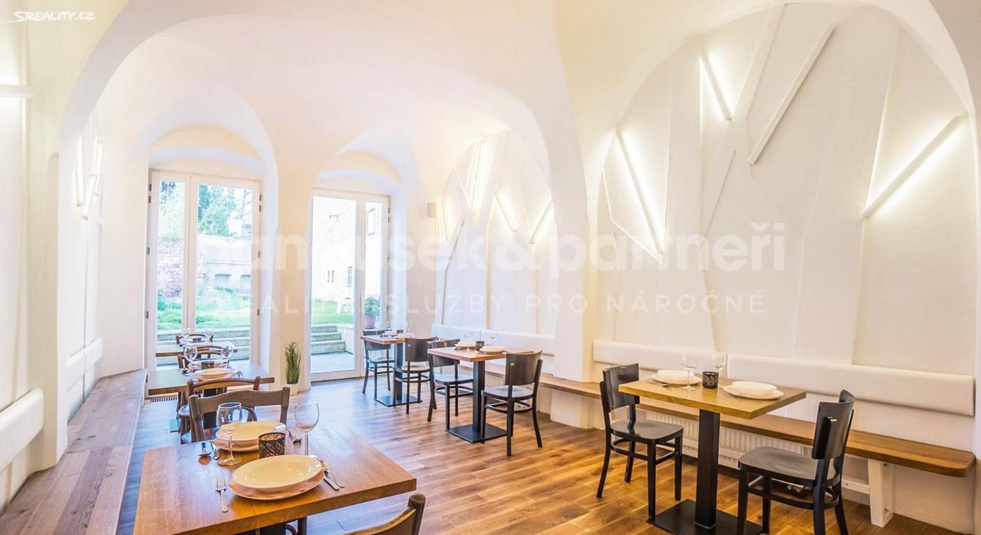 Penzion A Restaurace 14 Hostinné Dış mekan fotoğraf